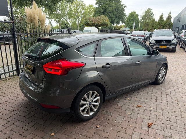 Foto 8 van Ford Focus 1.5 TDCI Titanium Clima Nav Dealer Ond EX BPM