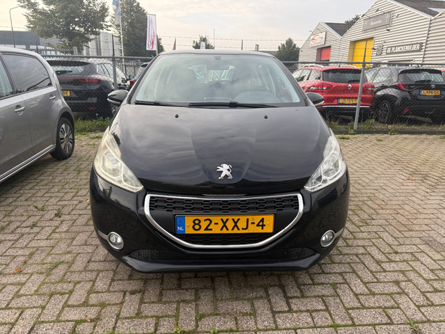 Foto 2 van Peugeot 208 1.2 VTi Airco|Cruise|APK 09-2027!!