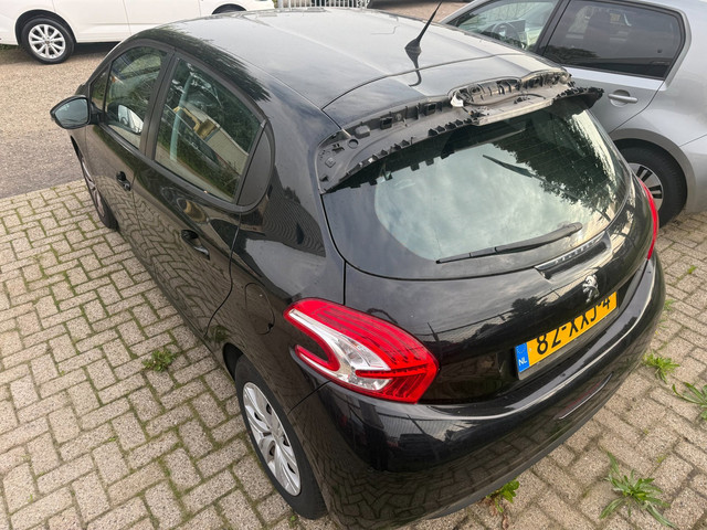 Foto 5 van Peugeot 208 1.2 VTi Airco|Cruise|APK 09-2027!!