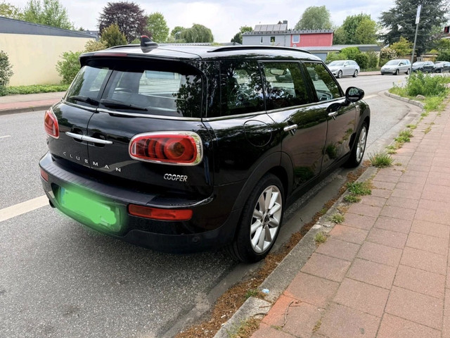 Foto 7 van MINI Clubman 1.5 Cooper Chili. Panoramadak,LED, Navi ! Zeer mooi !!