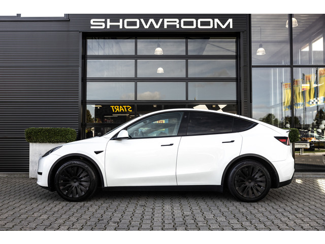 Foto 3 van Tesla Model Y RWD 58 kWh, 239 PK, NL Auto, Autopilot, BTW Auto!