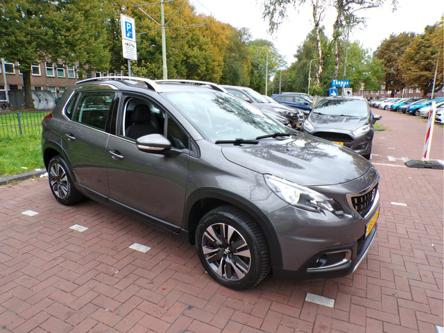 Foto 7 van Peugeot 2008 1.2 PureTech Allure VOL AUTOMAAT,,, NW DISTRIBRIEM GEDAAN