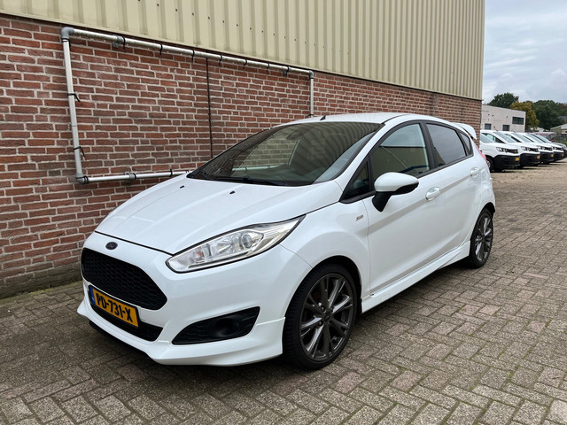 Foto 3 van Ford Fiesta 1.0 EcoBoost ST Line Airco NAP Distbutieriem Nieuw