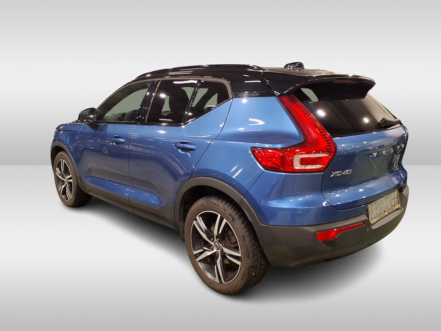 Foto 5 van Volvo XC40 1.5 T5 Twin Engine R-Design BOMVOL | HK-AUDIO | PANO | TREKH. | 360°