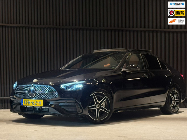 Foto 2 van Mercedes-Benz C-klasse 300e AMG Pano|Burmester|360|HUD|Memory|