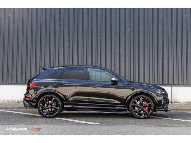 Foto 9 van Audi Q3 RSQ3 2.5 TFSI
