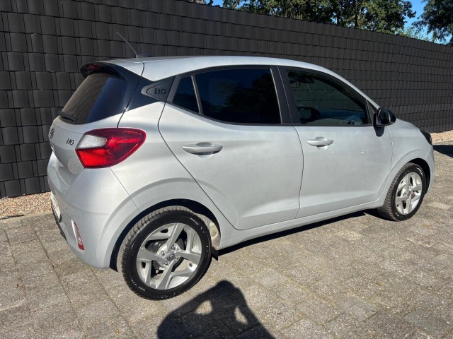 Foto 7 van HYUNDAI I10 1.0 COMFORT 5-ZITS **DAB//CARPLAY//NIEUWSTAAT**