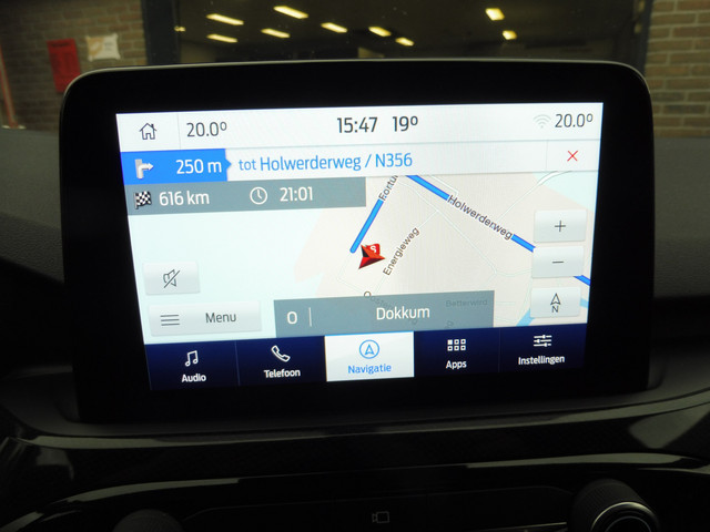Foto 9 van Ford Kuga 2.5 PHEV ST-Line X Afn. Tr haak | Winterpack | LMV 18" | Zw hemel | Stof/alcantara