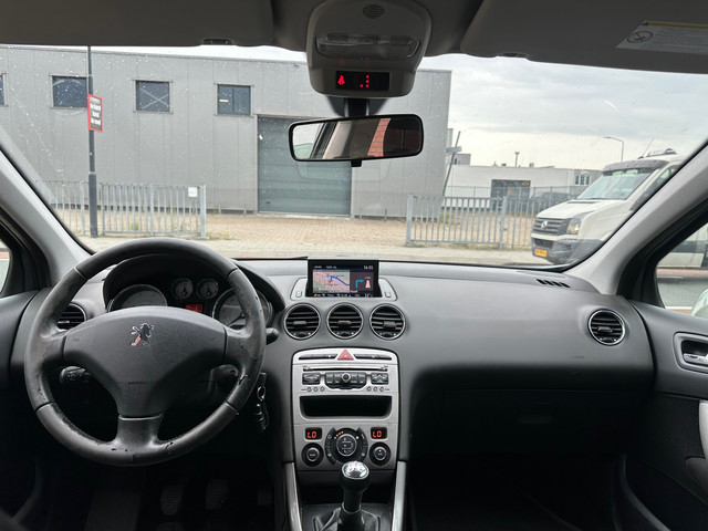 Foto 9 van Peugeot 308 1.6 VTi XS / Navi / PDC / Airco / Cruise / 5DRS / NAP
