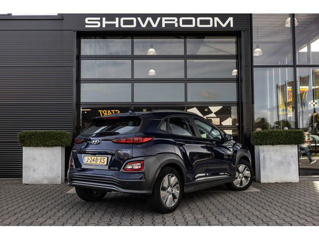 Foto 7 van Hyundai Kona EV Comfort 64 kWh, NL Auto, Krell Audio, Metallic lak!
