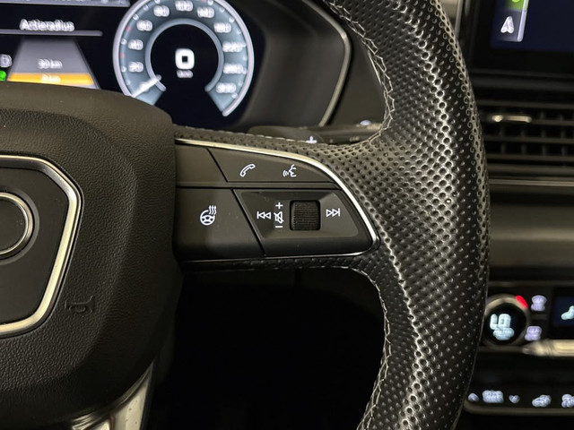 Foto 9 van Audi Q5 55 TFSI e S edition | Bang & Olufsen | Stuurverwarming | Stoelverwarming | RS Stoelen | Memo