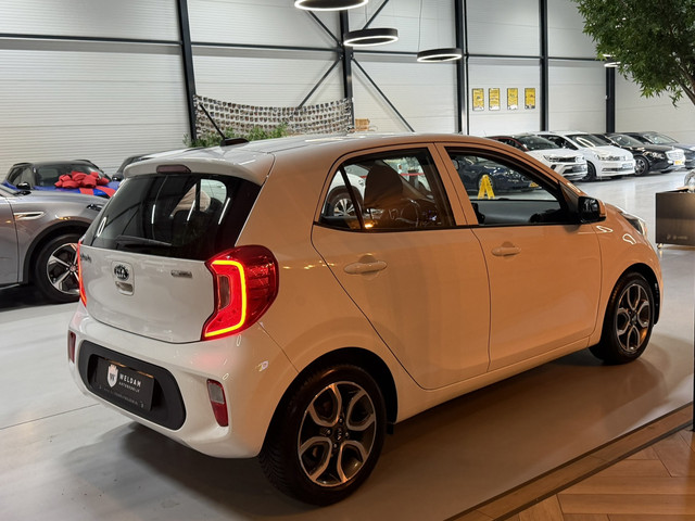 Foto 10 van Kia Picanto 1.0 CVVT First Edition|Garantie|NAP NL Auto|Nav|Camera|Cruise|Airco