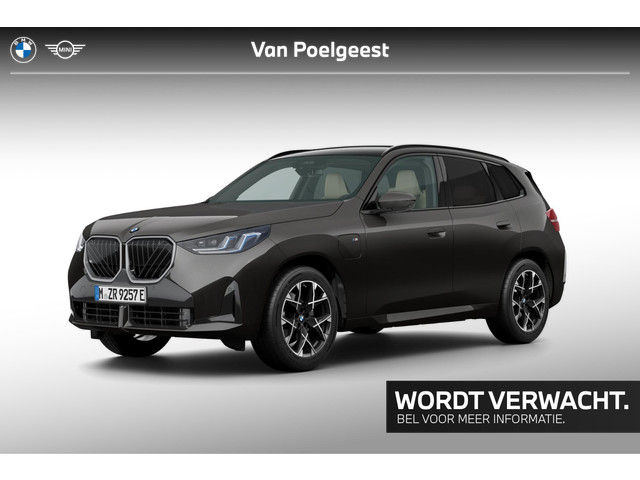 Foto 3 van BMW X3 30e xDrive M-Sport 19 Inch / Comfort Acces / Electrische Zwenkhaak / Ionic Glow / Stuur & Sto