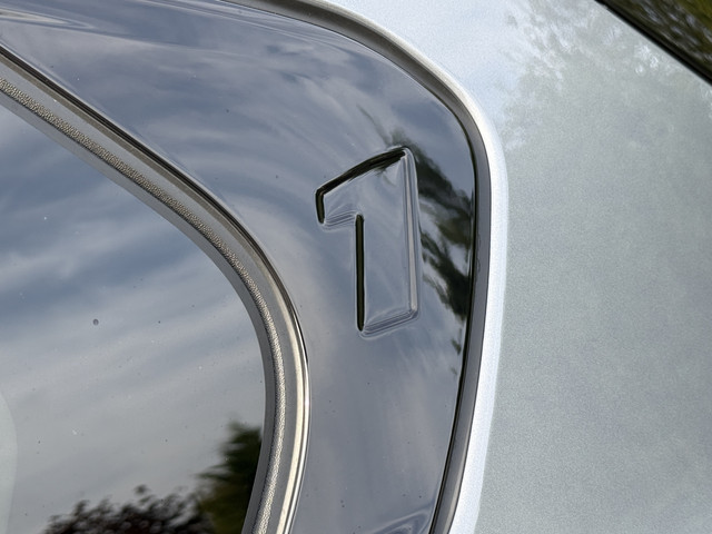 BMW 1-serie 120 M Sport Pro | Panorama dak | Trekhaak | Camera | Getint glas