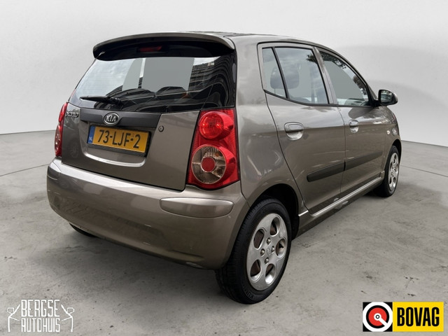 Foto 3 van Kia Picanto 1.0 Seven Carplay Airco Elek.R Nap (bj 2010)