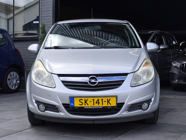 Foto 9 van Opel Corsa 1.2-16V Essentia|APK|Airco|Elektrische Ramen