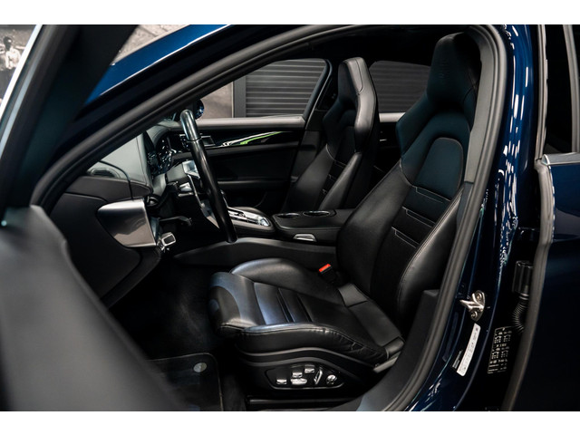 Foto 8 van Porsche Panamera 4S 4.0 Diesel V8 *BOSE / Panorama / 18-wegs Stoelen / Surround View / Stoelventilat