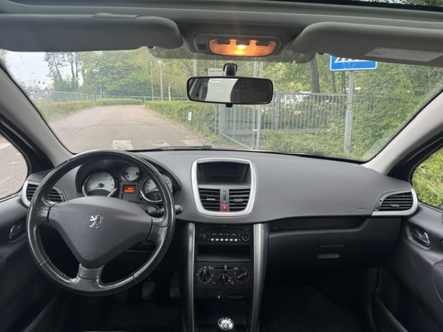 Foto 4 van Peugeot 207 SW 1.6 VTi XS SL. 98.000 KM !! (bj 2008)