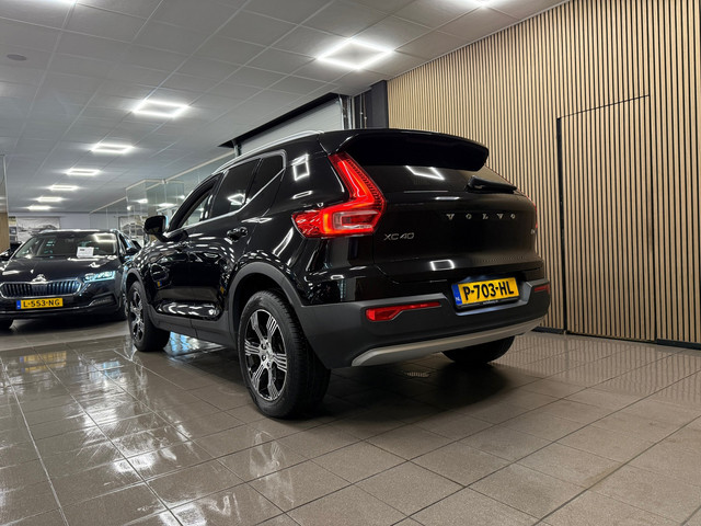 Foto 9 van Volvo XC40 2.0 B4 Inscription * Trekhaak / Camera / Stoel- Stuurverwarming / Leder / NL Auto *