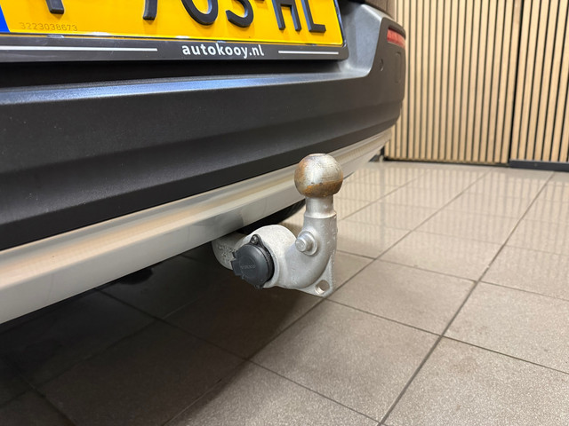 Foto 4 van Volvo XC40 2.0 B4 Inscription * Trekhaak / Camera / Stoel- Stuurverwarming / Leder / NL Auto *