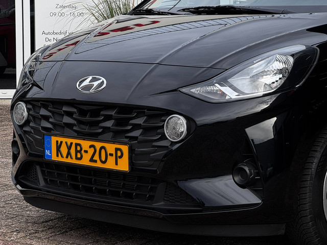 Foto 7 van Hyundai I10 1.0 Premium | Camera | Stoelverwarming | Navigatie by App | Climate control | Cruise Con