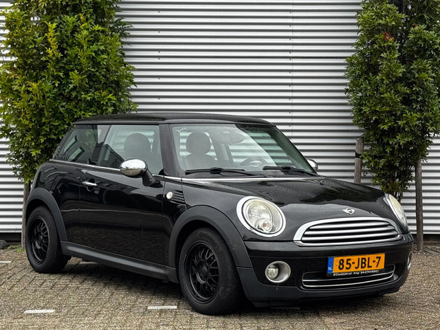 Foto 9 van Mini 3-Deurs 1.6 Cooper AIRCO / APK