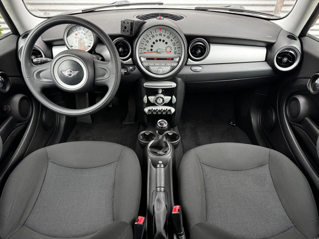 Foto 5 van Mini 3-Deurs 1.6 Cooper AIRCO / APK