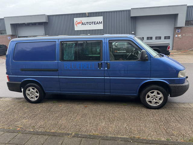 Foto 8 van Volkswagen Caravelle Camper 102 pk | automaat | youngtimer