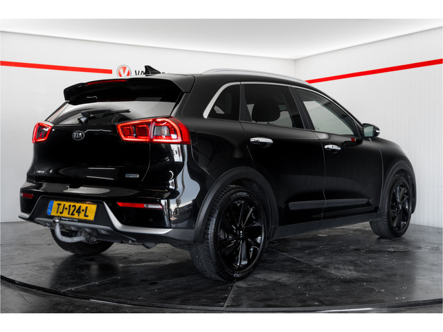 Foto 7 van Kia Niro 1.6 GDi Hybrid ExecutiveLine| Leder | Stoelventilatie | JBL | Trekhaak Camera|