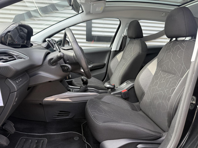 Foto 4 van Peugeot 2008 1.2 PureTech Blue Lion 2e Eigenaar|Pano|Carplay|Airco|Cruise|Trekhaak|PDC|Elek ramen|D-
