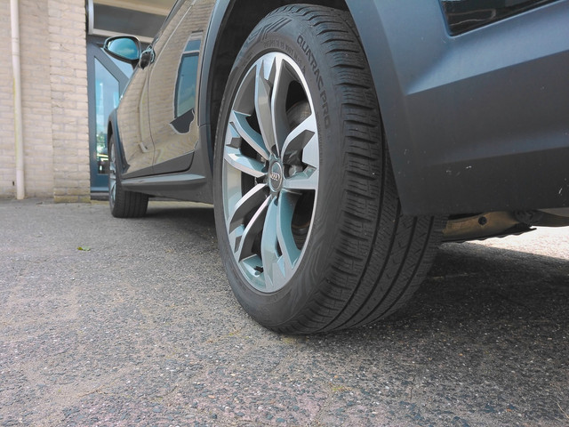 Foto 4 van Audi A4 ALLROAD QUATTRO 2.0 TFSI Pro Line Plus zeer mooie auto