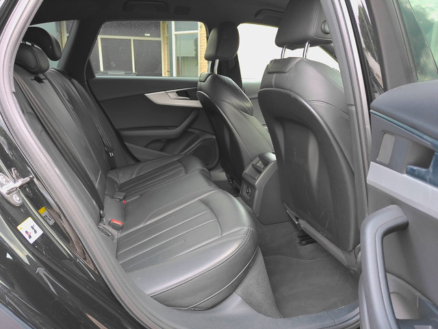 Foto 2 van Audi A4 ALLROAD QUATTRO 2.0 TFSI Pro Line Plus zeer mooie auto