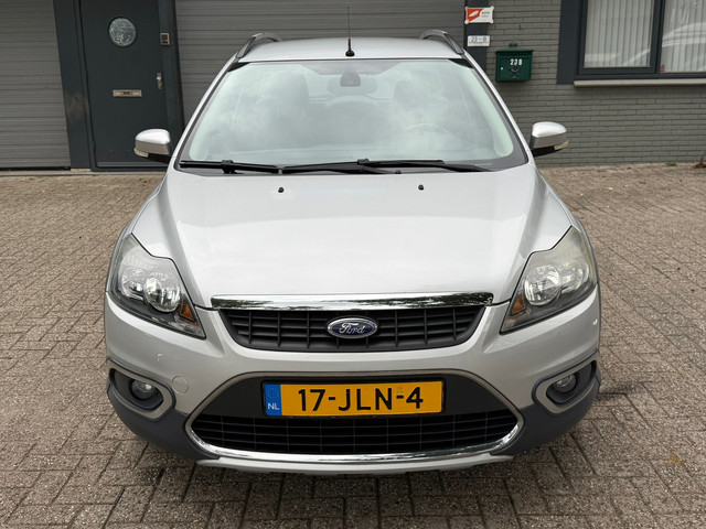 Foto 9 van Ford Focus Wagon 1.8 Titanium Flexi Fuel - Ford Focus X Road -