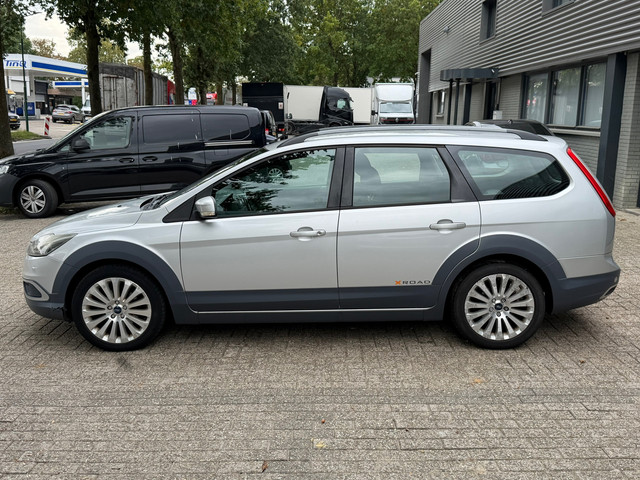 Foto 8 van Ford Focus Wagon 1.8 Titanium Flexi Fuel - Ford Focus X Road -