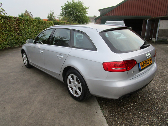 Foto 5 van Audi A4 Avant 1.8 TFSI turbo station nieuwe motor clima,mooi