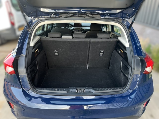 Foto 7 van FORD FOCUS Trend Edition 1.0 EcoBoost