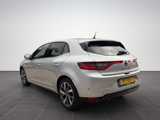 Foto 6 van Renault Mégane 1.2 TCe Bose|Dode-Hoek|Head-Up|Massage|Camera