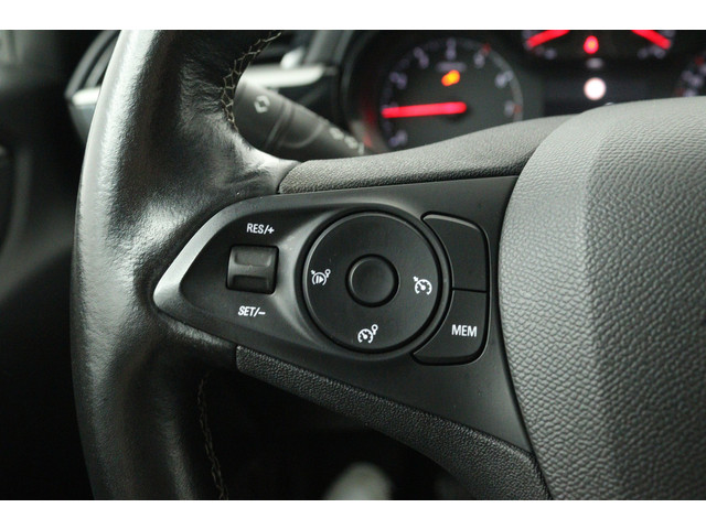 Foto 4 van Opel Corsa 1.2 Edition (NAVIGATIE CARPLAY, PARKEERSENSOREN, 1e EIGENAAR, GOED ONDERHOUDEN)