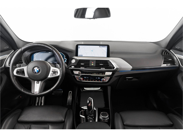 Foto 2 van BMW X3 xDrive30e M Sport|Sportstoelen|Panorama|21” Individual| Harman Kardon|Leder