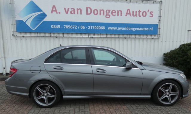 Foto 7 van MERCEDES-BENZ C-KLASSE 200 Kompressor AMG EDITION AUT.,H&K,Leer,Clima,Trhaak