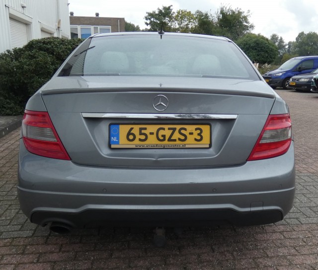 Foto 5 van MERCEDES-BENZ C-KLASSE 200 Kompressor AMG EDITION AUT.,H&K,Leer,Clima,Trhaak