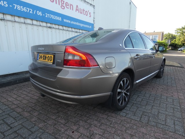 Foto 4 van VOLVO S80 2.4 D5 EXECUTIVE Automaat,ACC,Standk,Schuifdak,Koelkast