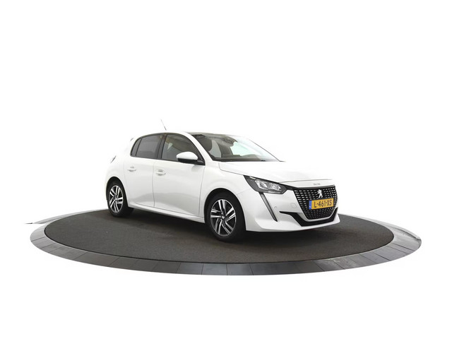 Foto 8 van Peugeot 208 1.2 PureTech Allure PANO | CARPLAY | CAMERA