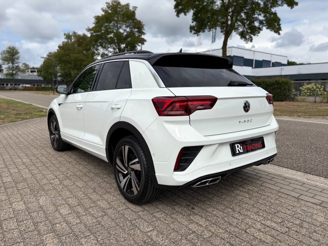 Foto 3 van VOLKSWAGEN T-ROC 1.5 TSI R-Line Pano Camera Adaptive Cruise