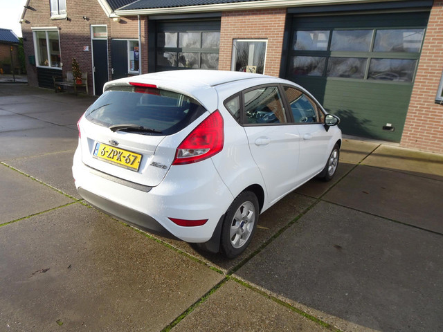 Foto 6 van Ford Fiesta 1.25 Trend