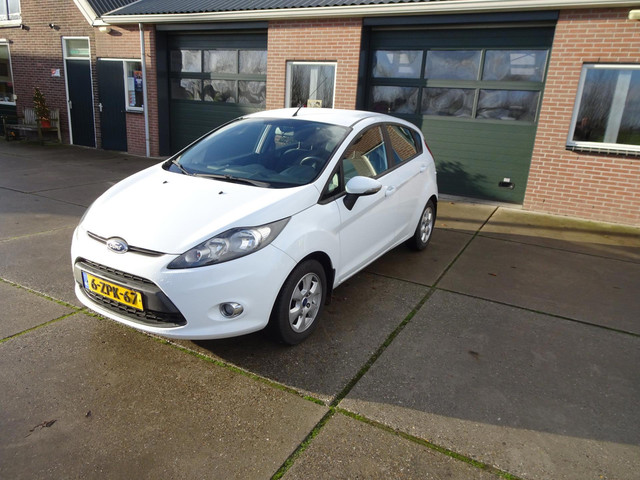 Foto 9 van Ford Fiesta 1.25 Trend
