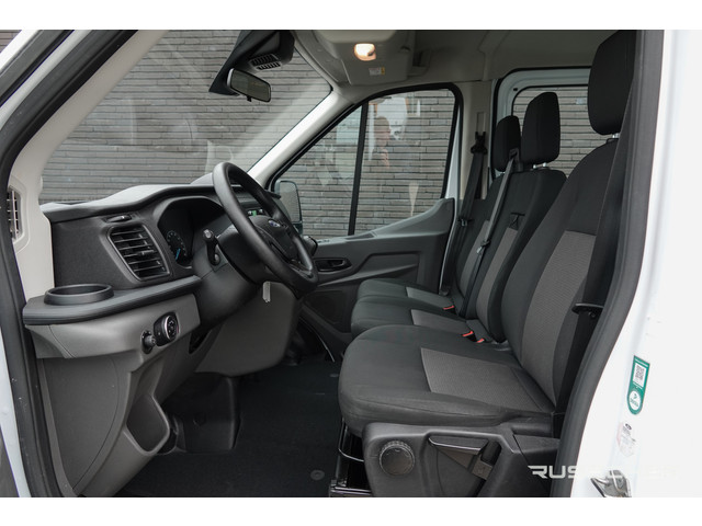Foto 9 van Ford Transit Open Laadbak | L2 | Dubbele Cabine | 2.0Tdci 130Pk | Trend 350 | 7-Persoons