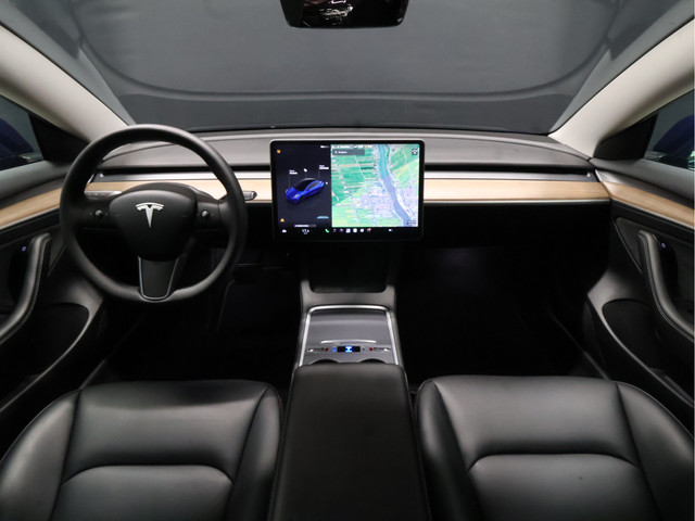 Foto 6 van Tesla Model 3 Long Range RWD 75 kWh [SOH 95%, PANORAMADAK, STOELVERWARMING V+A, STUURWIEL VERWARMING