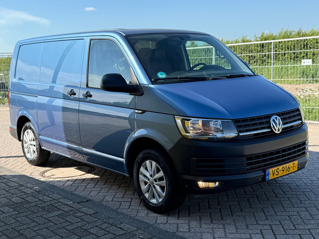 Foto 9 van Volkswagen Transporter 2.0 TDI Highline AIRCO Leer Navi Pdc Camera 2x schuifdeuren