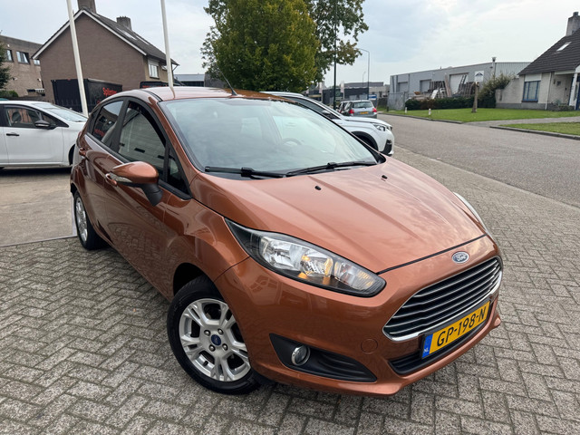 Foto 3 van Ford Fiesta 1.0 Titanium Airco, 5 deurs